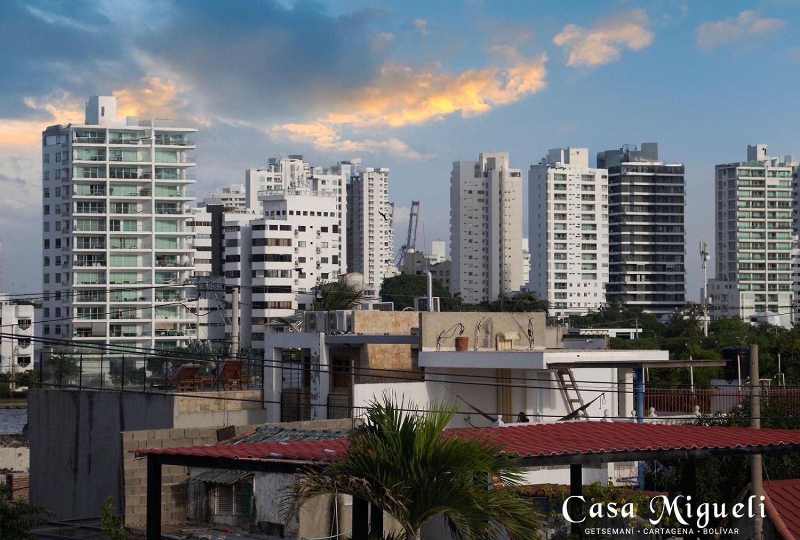 Villa Luxury Oasis In Getsemaní House With Jacuzzi *