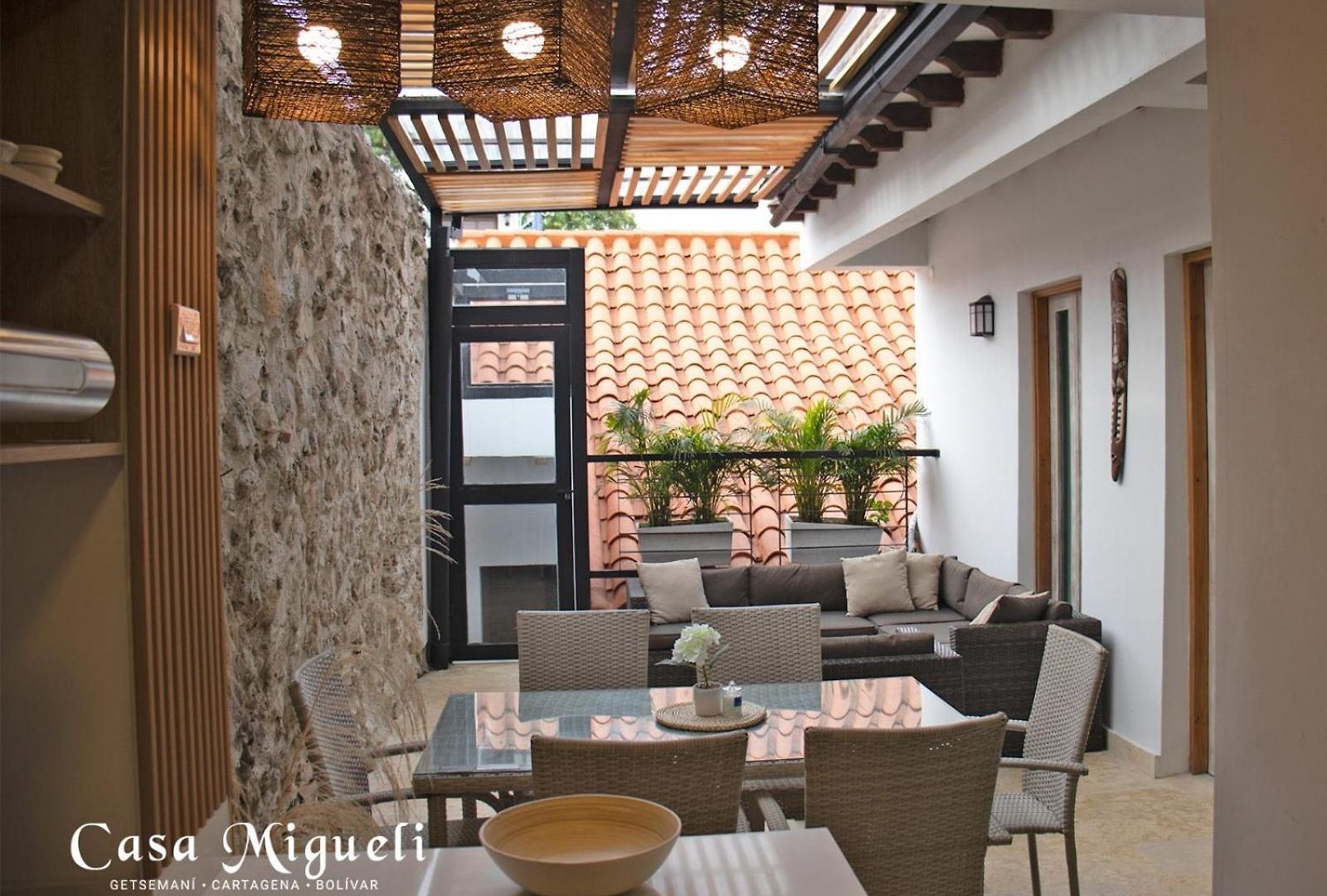 Luxury Oasis In Getsemaní House With Jacuzzi * Cartagena
